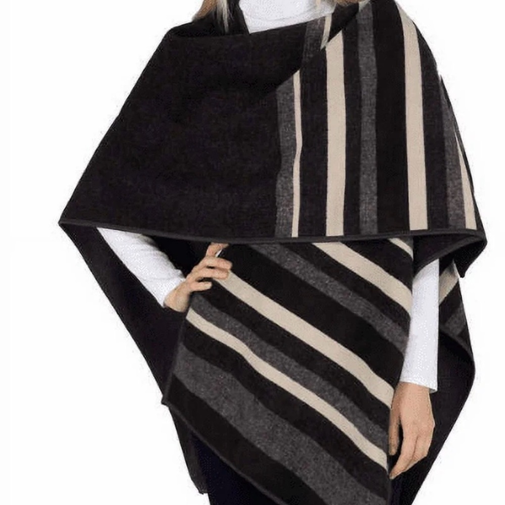 Ike Behar Reversible Shawl Wrap One Size Neutral Cozy Like New
